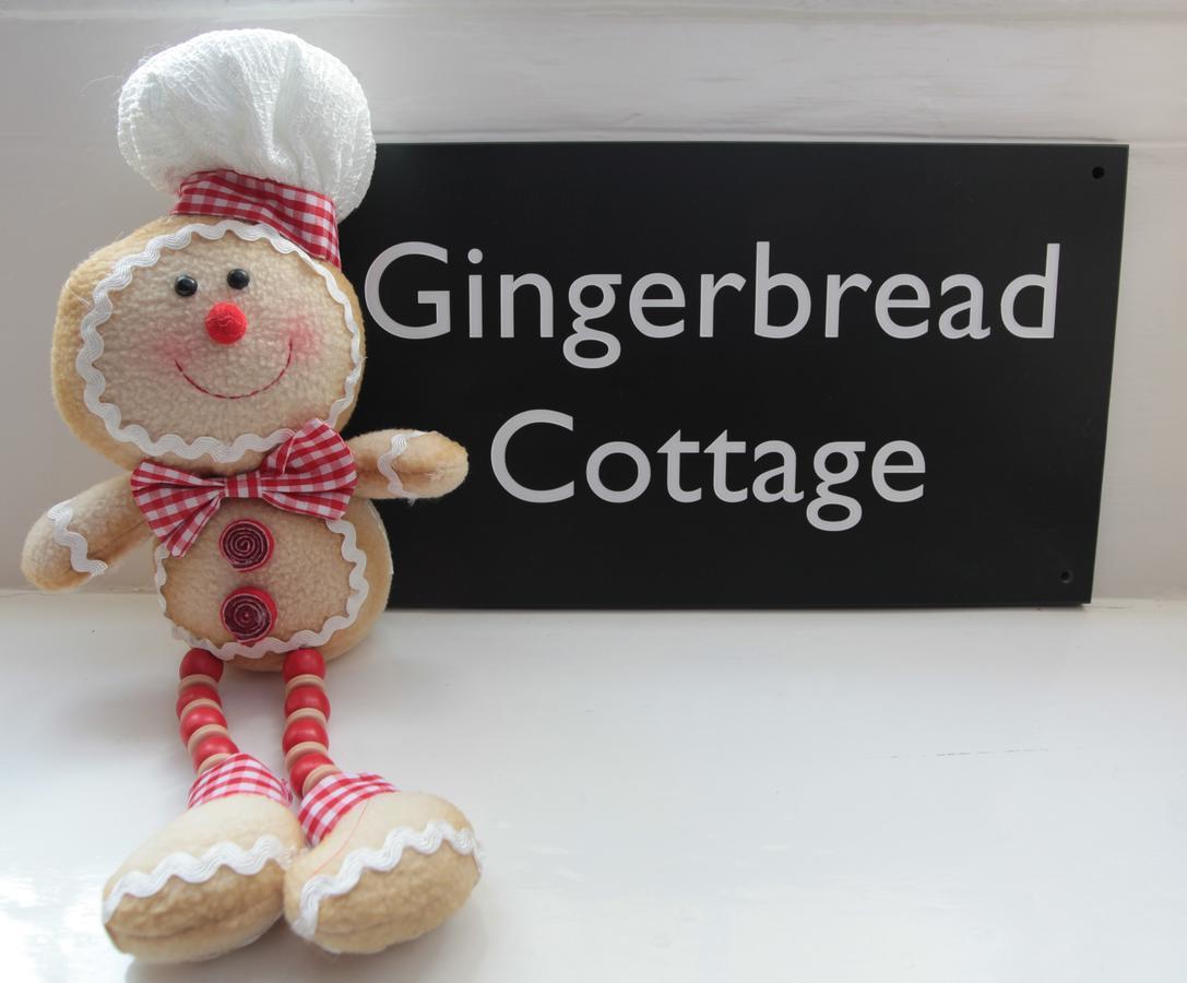 Gingerbread Cottage Chideock Екстер'єр фото